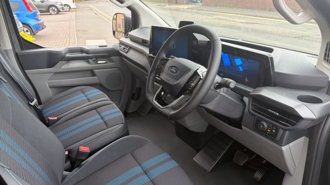 Ford Transit Custom 320 L1 Diesel Fwd 2.0 EcoBlue 170ps H1 Van Sport Auto - Image 6